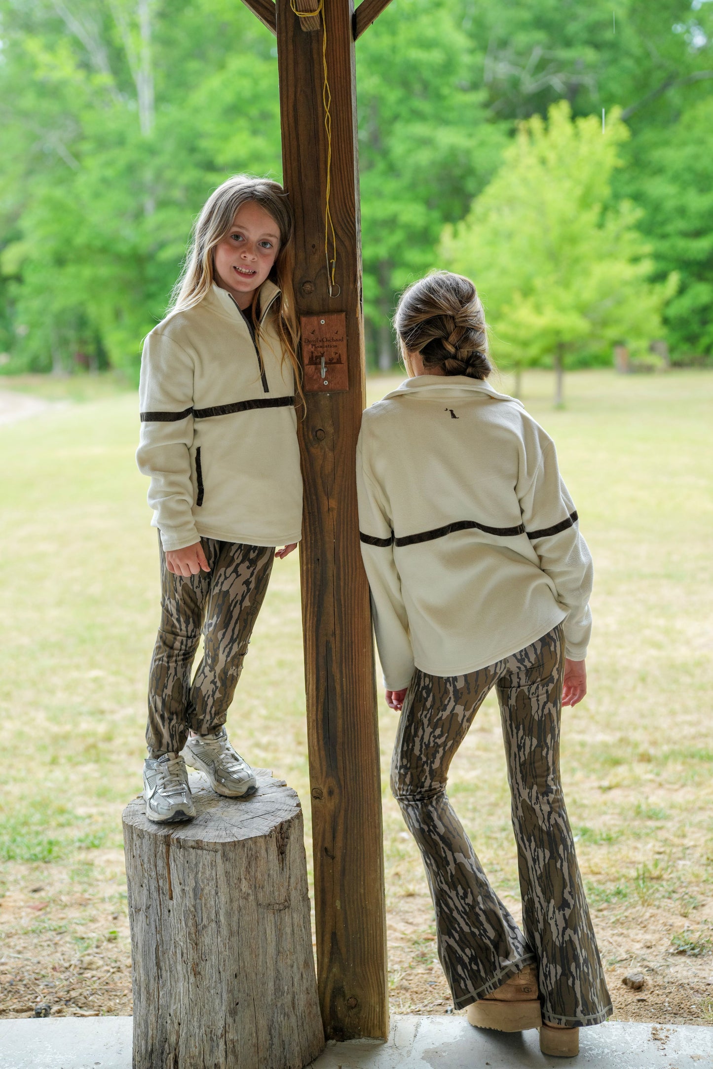 Youth Local Girl Leggings - Mossy Oak Original Bottomland