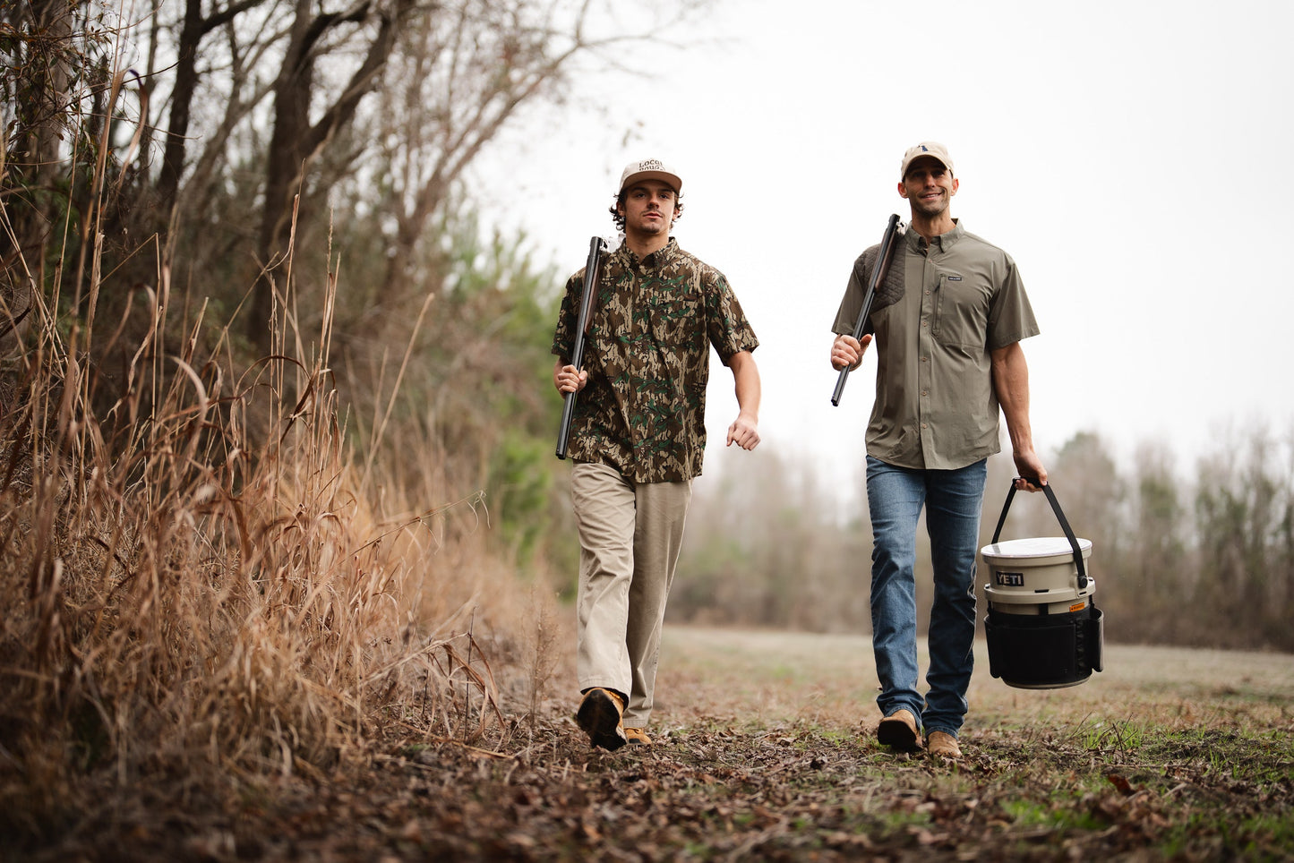 Low Country Button Down - Mossy Oak® Greenleaf